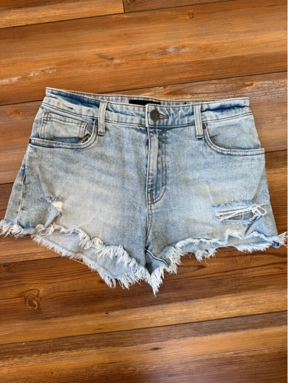 Kut from the cloth Jane high rise shorts size 4